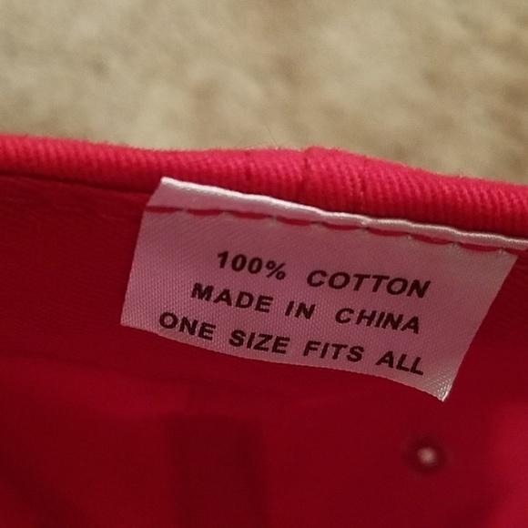 The Fox's Den Red Adjustable Cap - Picture 5 of 5